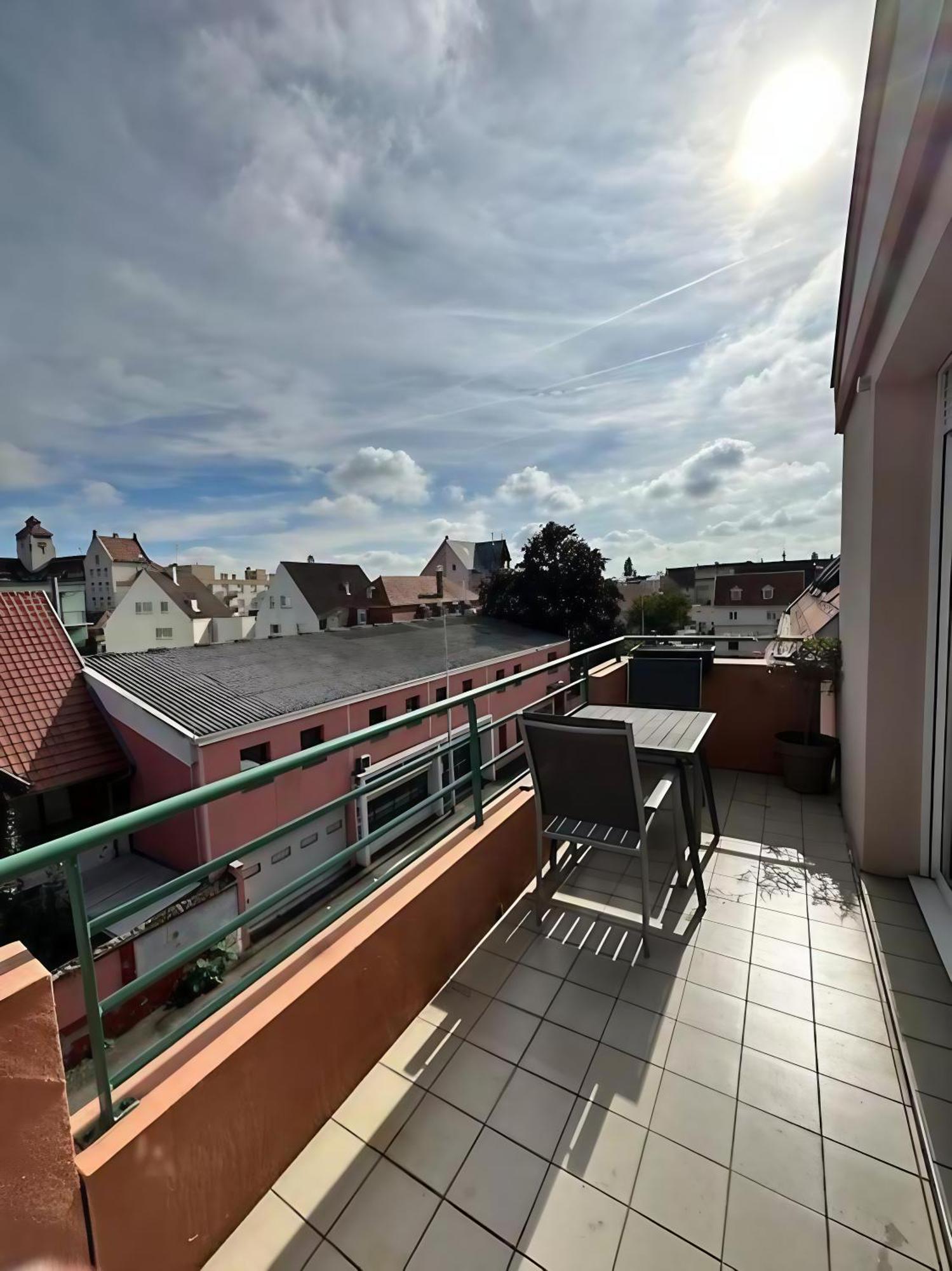 קולמר Superbe Duplex Proche Centre Ville Parking Gratuit מראה חיצוני תמונה
